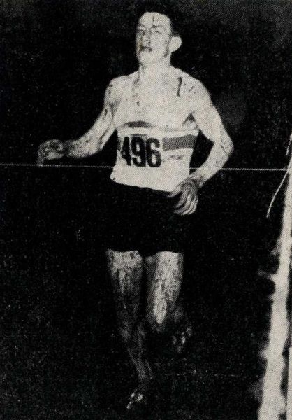 A. E. Walker (North Staffs & Stone Harriers) winning the junior race