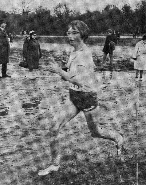 Runner-up Christine Helsby (Stretford AC) leading at halfway in the Junior race