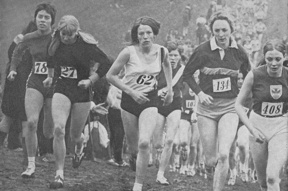 Margaret Beacham -78 (Barnet & District AC), Rita Ridley - 27 (Essex Ladies AC), Betty Price - 62 (Uxbridge), Margaret Coomber -134 (Cambridge Harriers) and Christine Haskett - 408 (Dundee Hawkhill Harriers)
