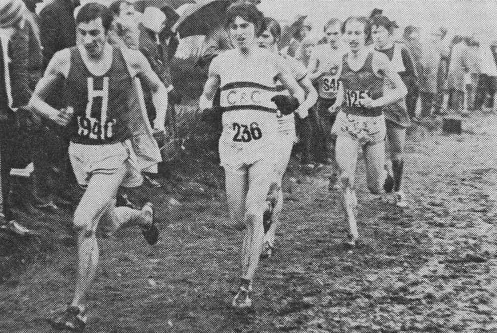 Trevor Wright (Hallamshire Harriers) leads a group just ahead of Grenville Tuck (Cambridge & Coleridge AC)