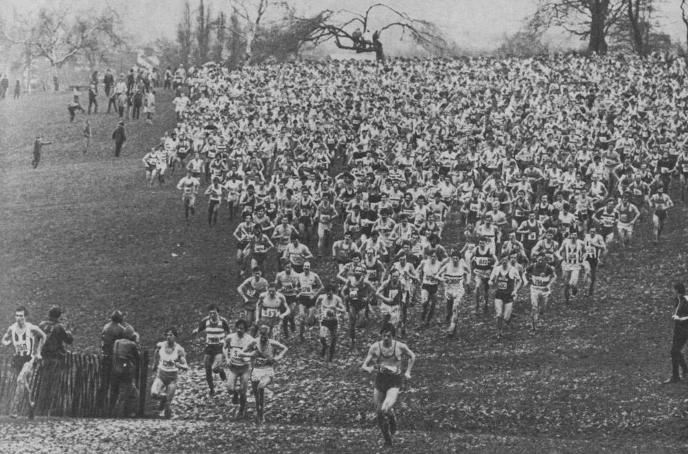 Senior field after 600 metres