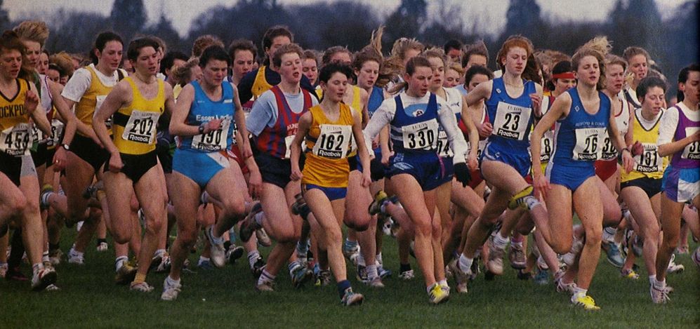 Start of the Junior Ladies' race