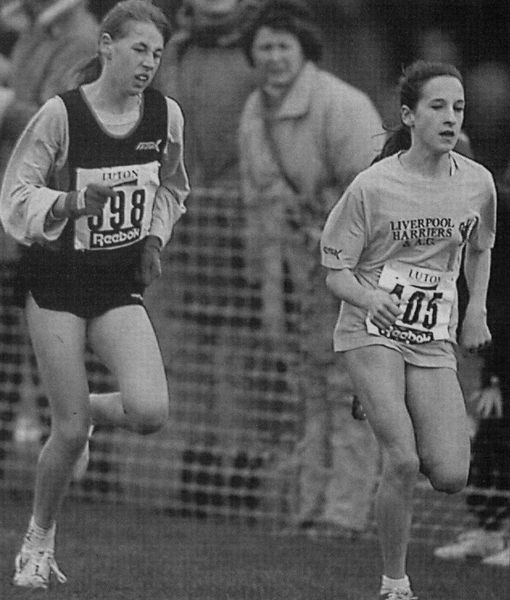 Battle for second with Lizi Norton (Liverpool Harriers) and Karen Johns (Shildon Running & AC) in the Minor Girls' race
