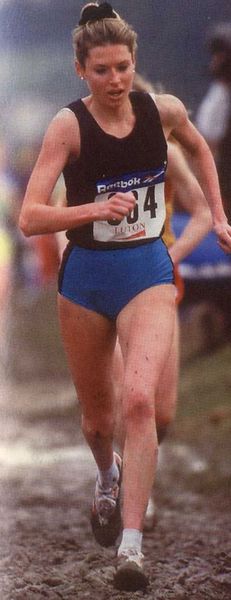 Katie McCandless (Parkside AC) senior women's winner