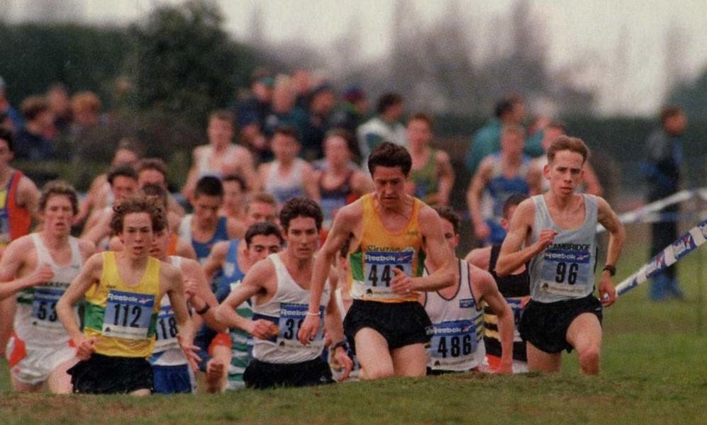 2km into the Junior race