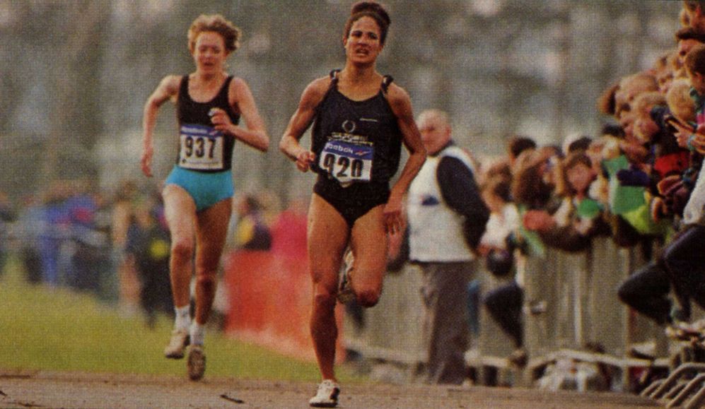 Nneena Lynch (Oxford University) wins the ladies race from Alison Wyeth (Parkside AC)