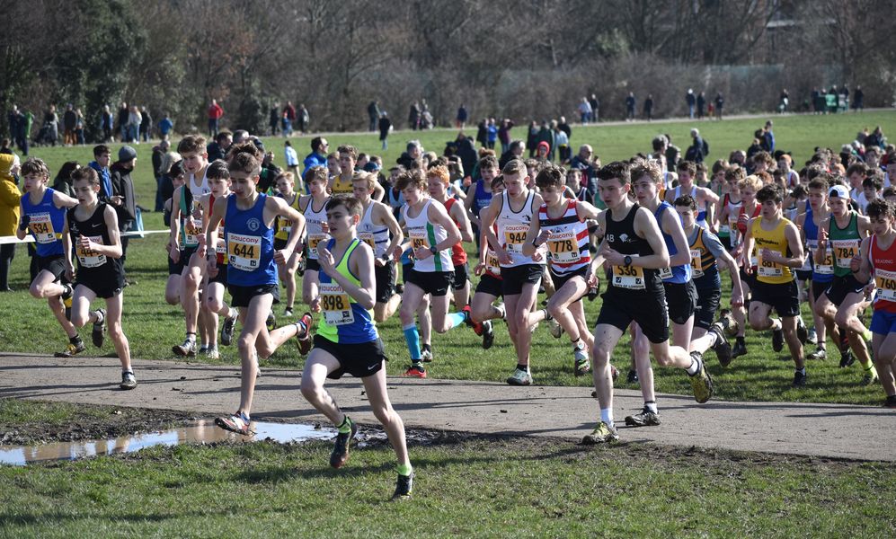 Early in the Under 15 Boy's Race