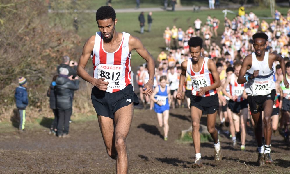 Mahamed Mahamed (Southampton AC) leads the Senior Men's field