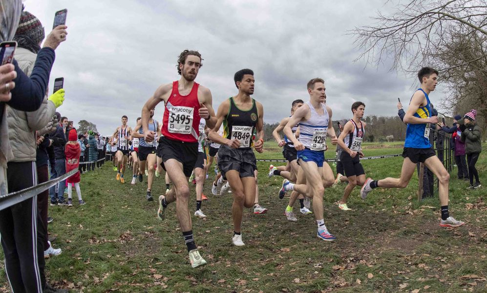 Leaders in the Senior Men's Race